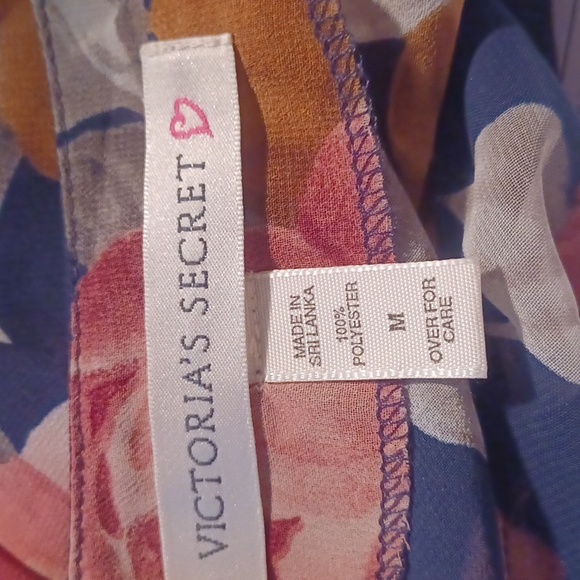 VICTORIA'S SECRET FLORAL SEXY NIGHTIE - Picture 5 of 5